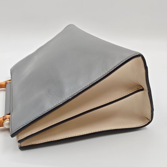 Gucci Nymphaea Bamboo Top Handle Leather Tote in Very Good Condition - Picture 7 of 16